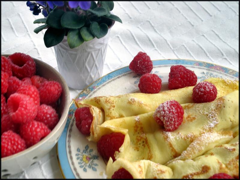 Try raspberry crêpes for an elegant Mother’s Day brunch treat. JACK CLEMONS PHOTO